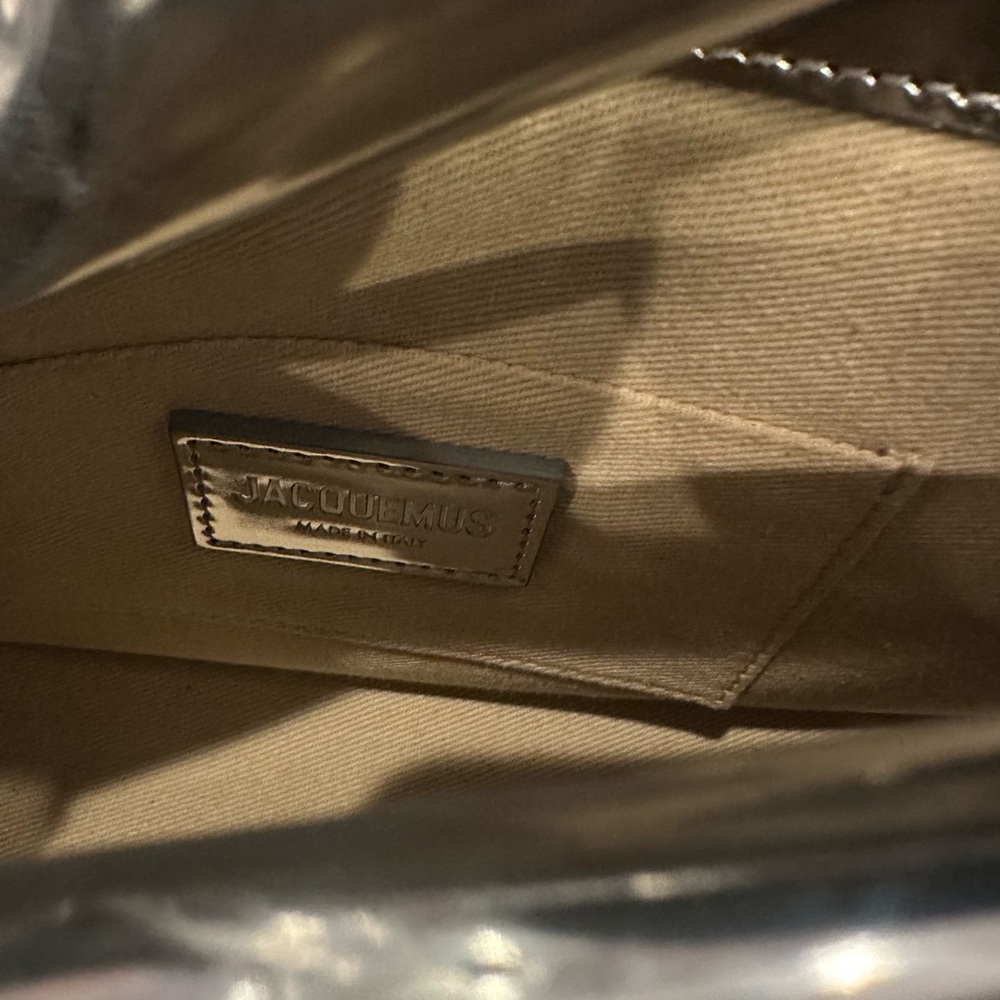 Jacquemus Le Rond Carre Silver Clutch - Picture 5 of 11